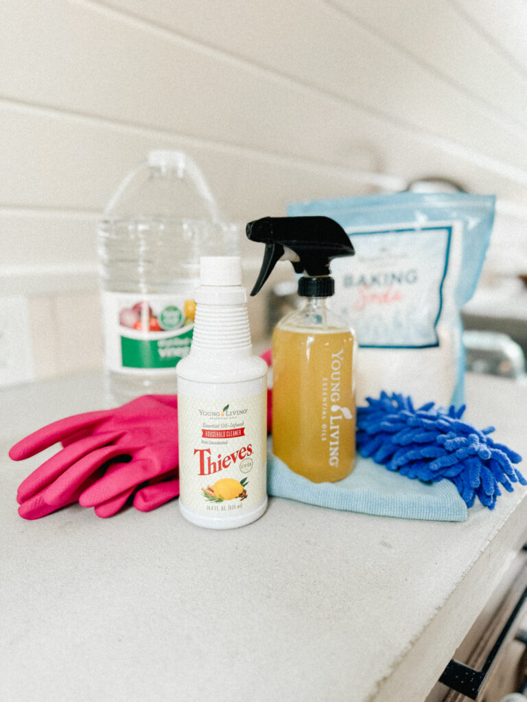 minimalist cleaning supplies | christian homemaking